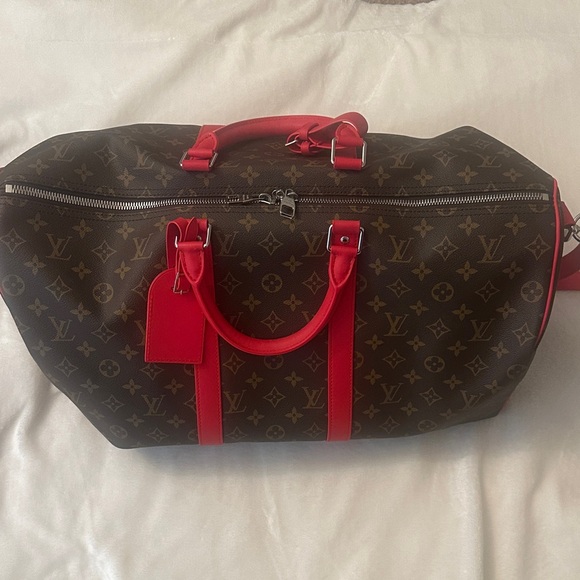 Gorgeous Louis Vuitton Red Travel Bag - Picture 1 of 5